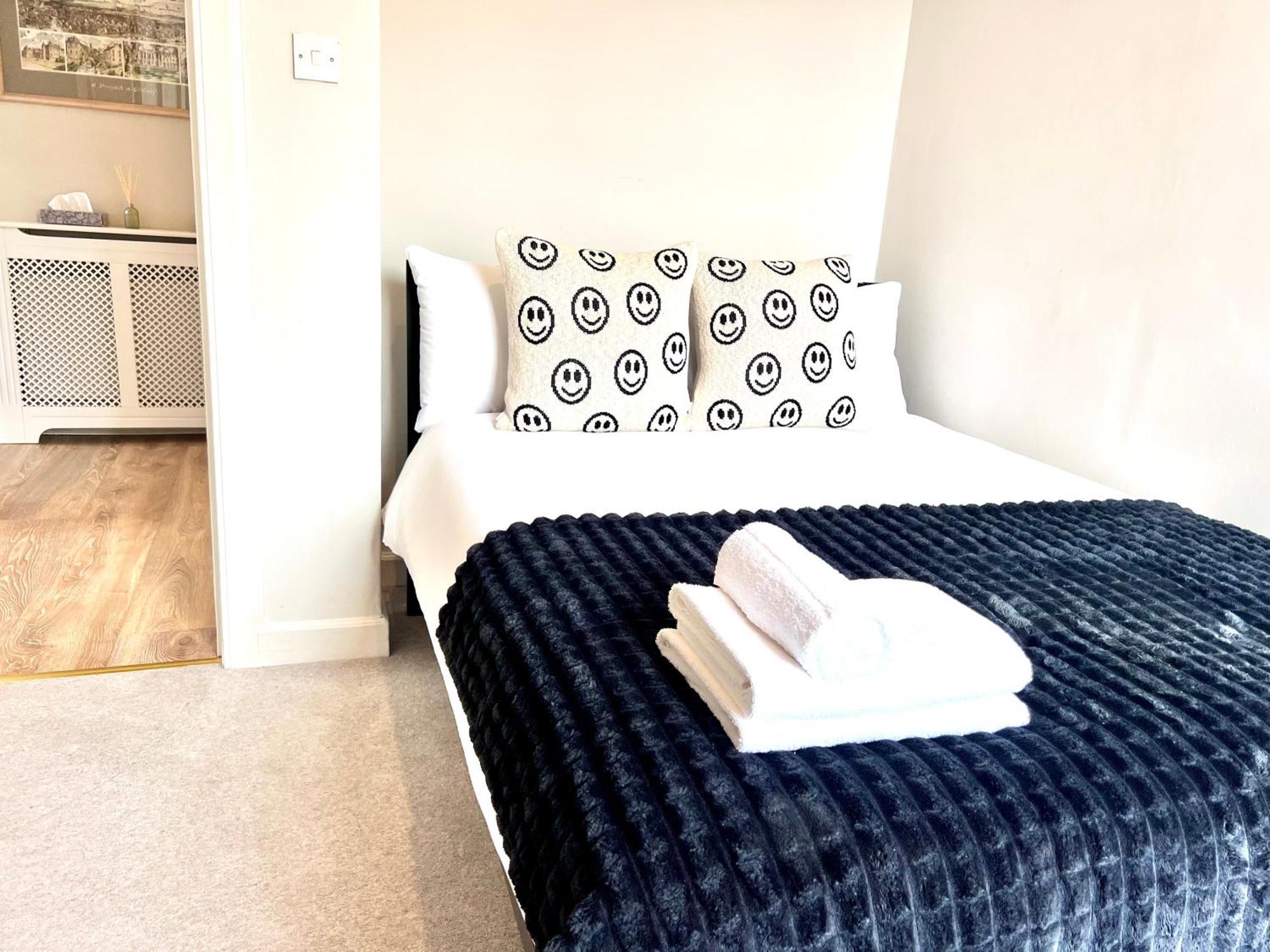 Heart Of The City- 3 Bedroom Oasis Edinburgh